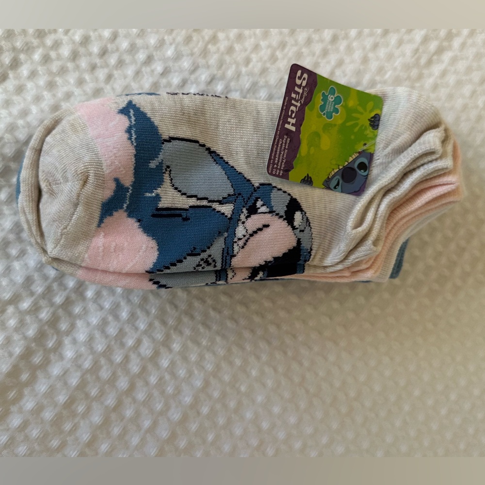 Disney Lilo & Stitch No Show Pack of Socks- Shoe Size 4-10